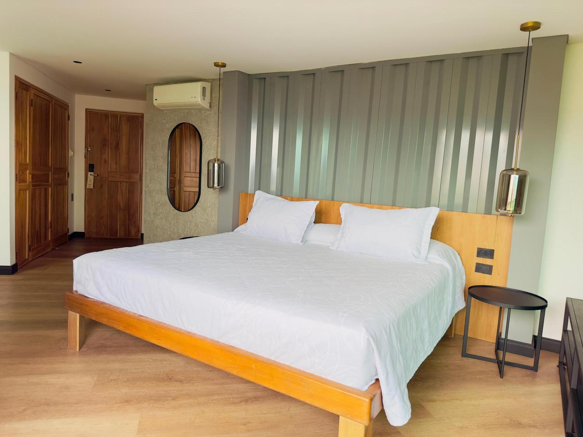 Hotel Casa Victoria Медельин Экстерьер фото