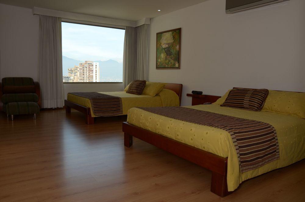 Hotel Casa Victoria Медельин Экстерьер фото
